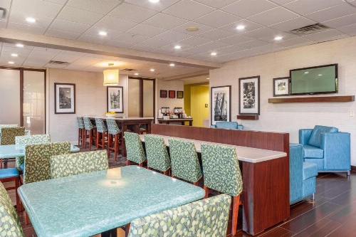 Hampton Inn By Hilton Front Royal, Va image 12